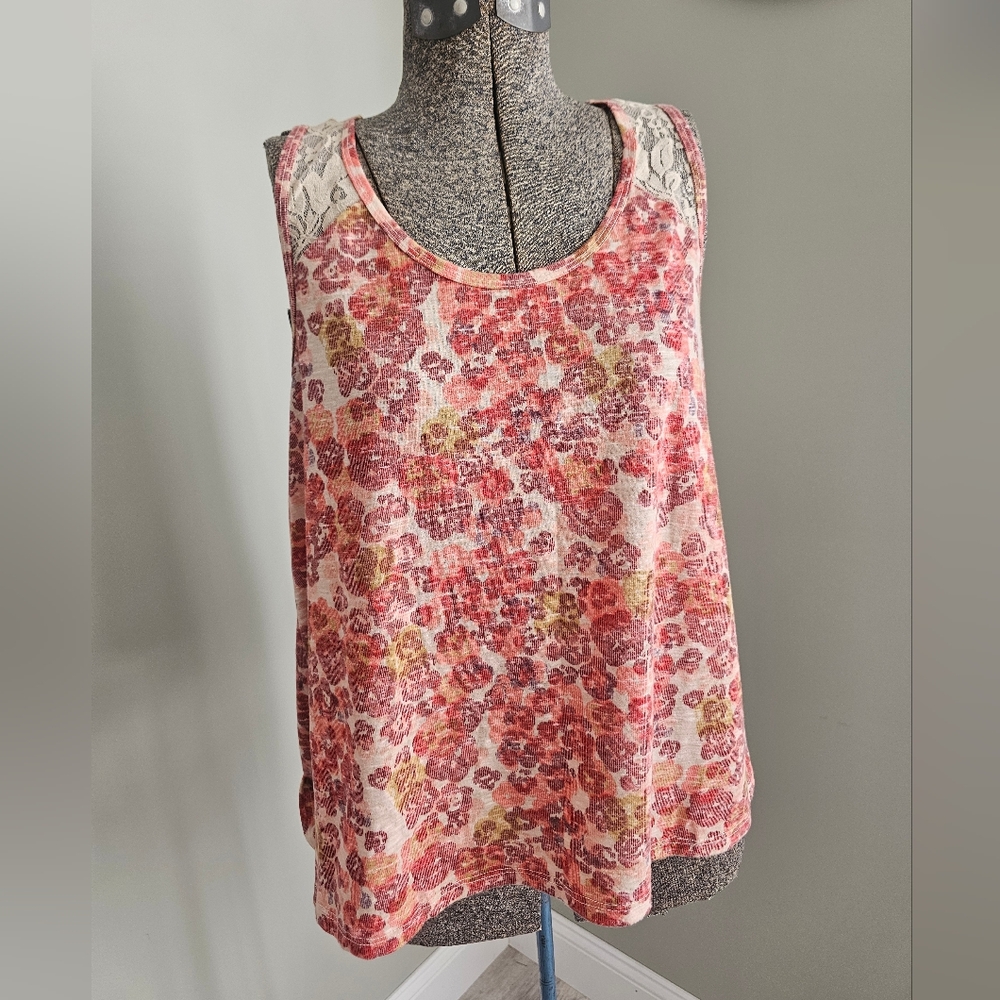 Floral Sleeveless Top